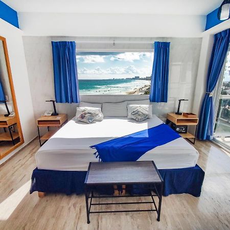 Paradise Beachfront & Nightlife Heart Cancún Exterior foto