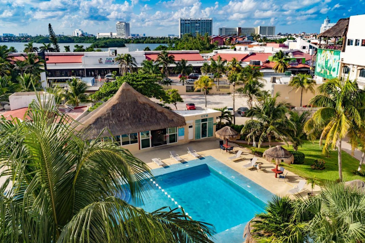 Paradise Beachfront & Nightlife Heart Cancún Exterior foto