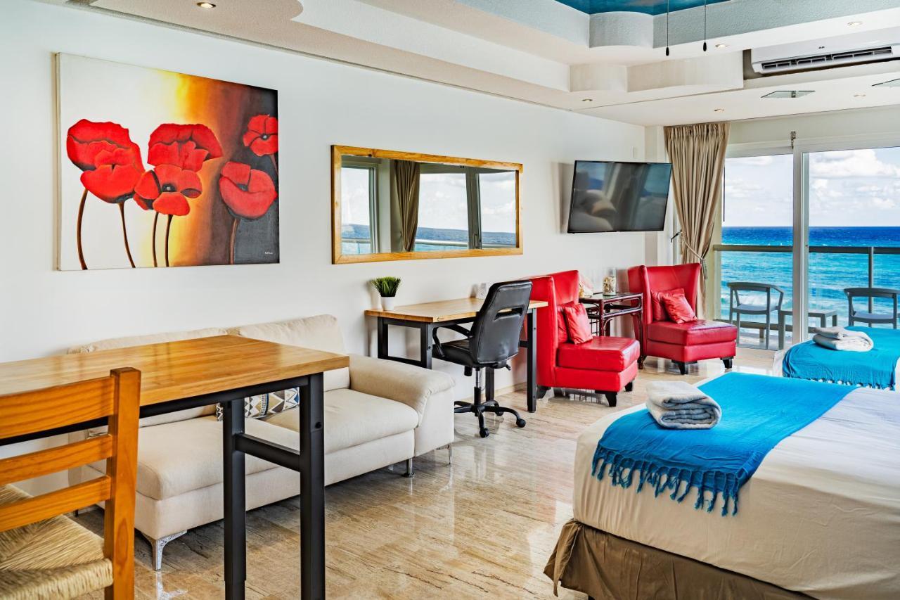 Paradise Beachfront & Nightlife Heart Cancún Exterior foto
