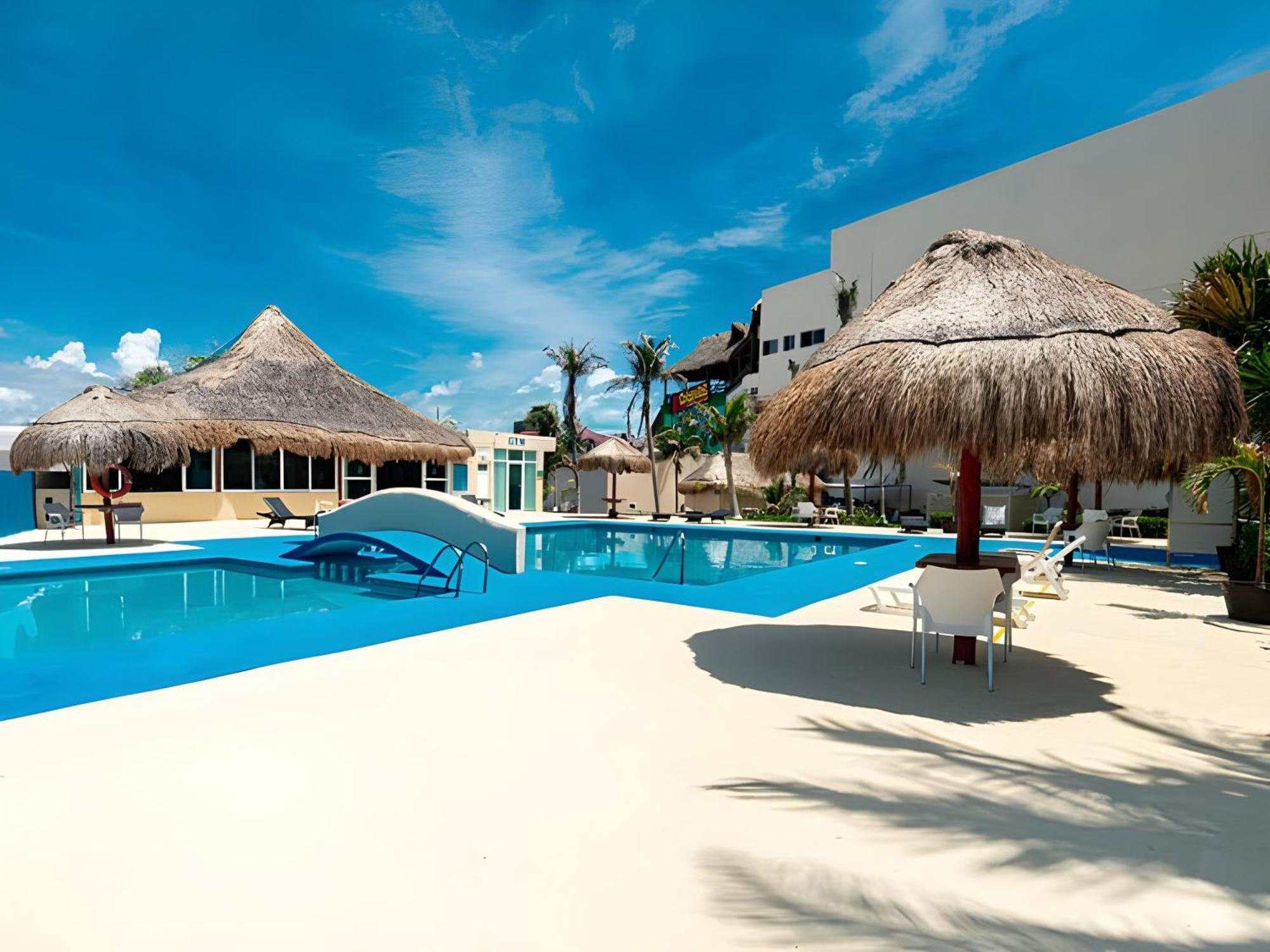 Paradise Beachfront & Nightlife Heart Cancún Exterior foto